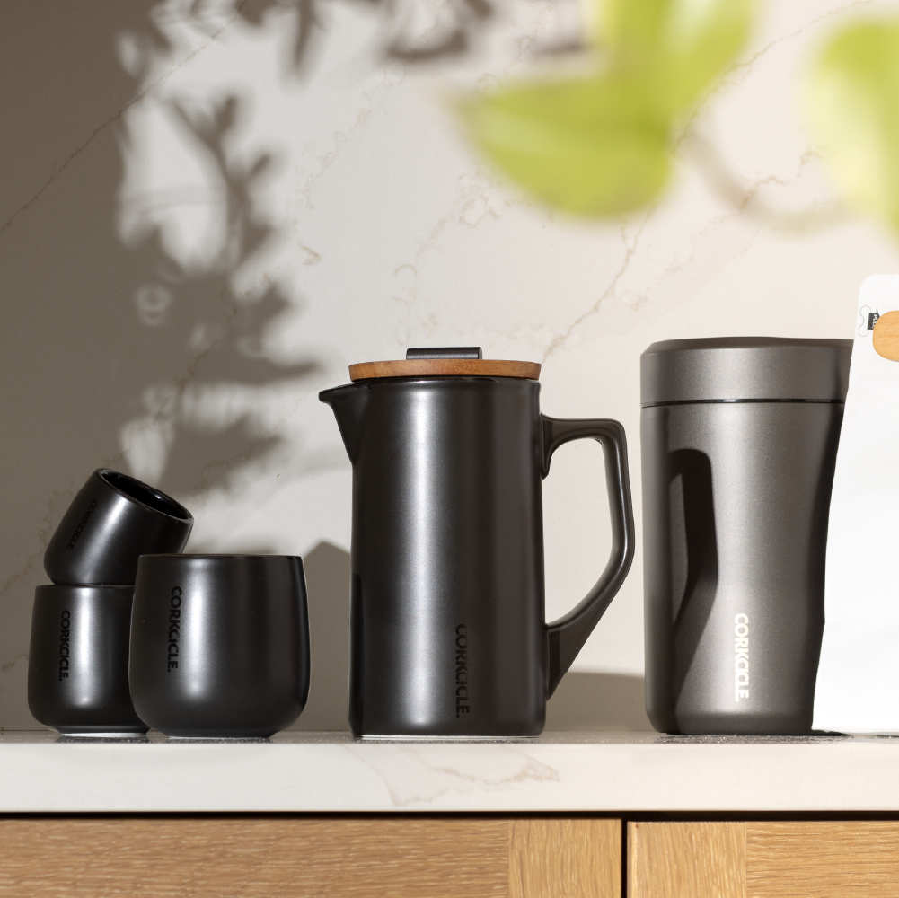 ceramic-french-press-a0 FP_Lifestyle2.png