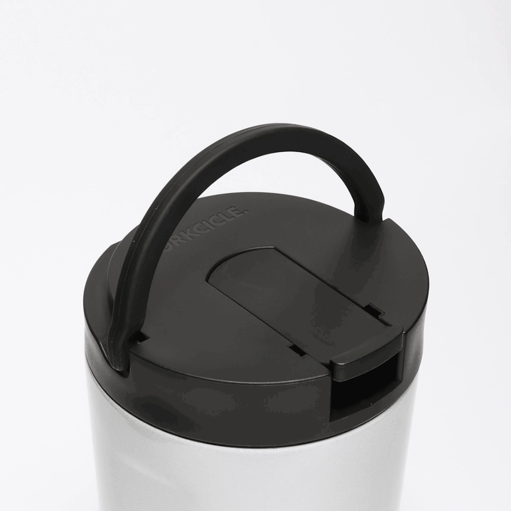 disney-kids-cup-q3 Kids_Cup_28_0906b7b6-4acf-4cb6-8c0d-d15f57c40b85.gif